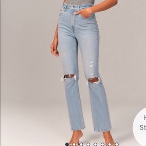 NWT Abercrombie Ultra High Rise Ankle Straight Jeans